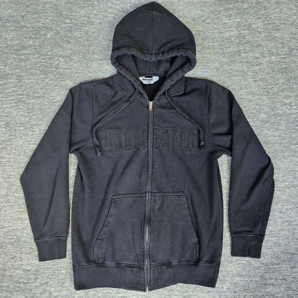 Vintage Undefeated Black Men's Hoodie Size Small Made In USA Sweatshirt Full Zip